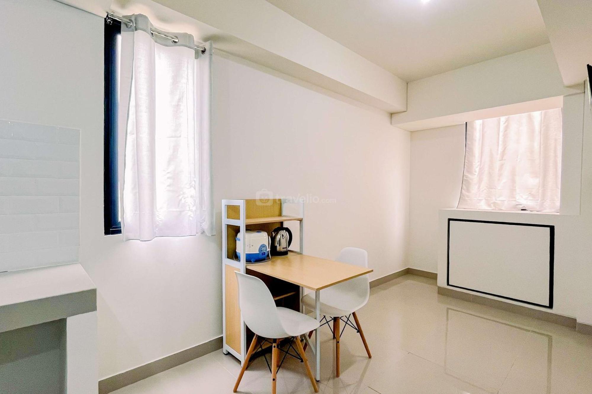 Ferienwohnung Comfortable 1Br Makassar Exterior foto